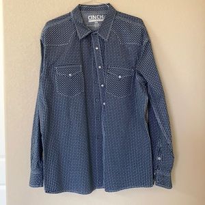 Men’s Modern Fit Cinch Button Up